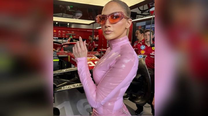 Penampilan Jennifer Lopez di Arab Saudi Menuai Kontroversi