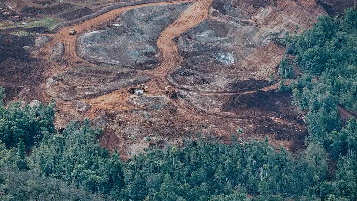 Viral! #SaveRajaAmpat Trending di Media Sosial: Greenpeace Soroti Kerusakan Akibat Tambang Nikel