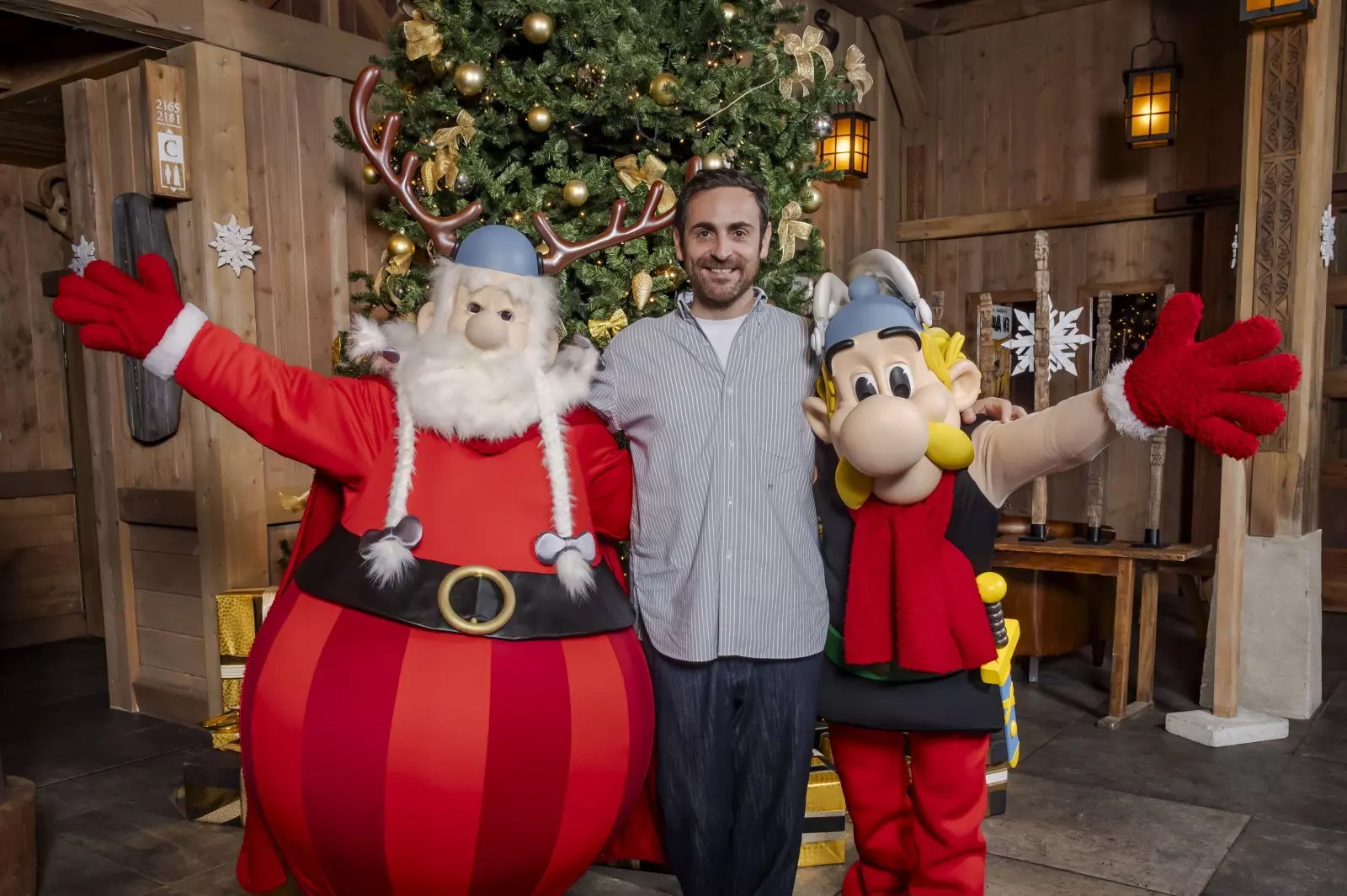Noël Gaulois : les célébrités envahissent le Parc Astérix pour l'ouverture de la saison