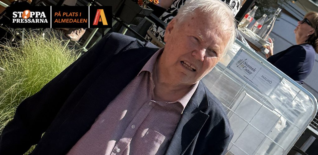 Bert Karlsson i svåra smärtor under Almedalen