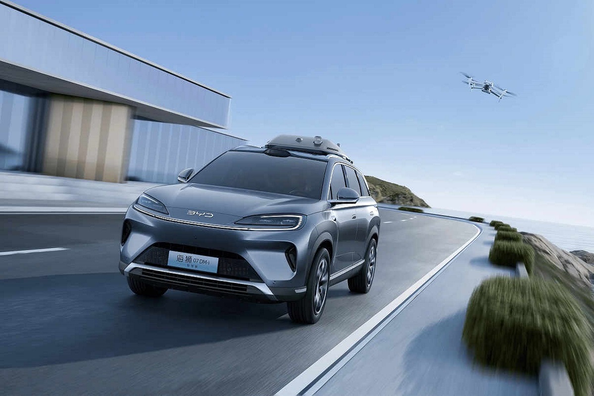 Rivoluzione dei trasporti: Byd e Dji lanciano droni integrati nelle auto