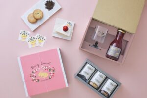 母の日にイチゴを贈ろう！話題の苺スイーツ専門店「ICHIBIKO」から、母の日限定ギフトBOX＆オリジナルグラスが登場！