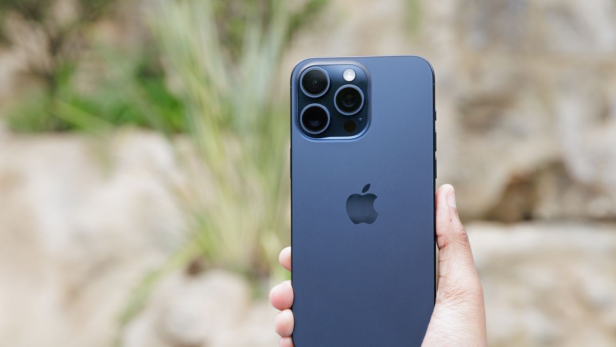 iPhone 18: Apple pode reviver tecnologia de câmera que a Samsung abandonou