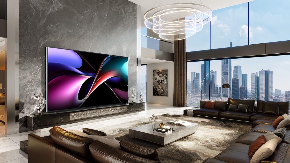 Hisense Lança a Maior TV do Brasil: Uma Revolução RGB-MiniLED de 116"!