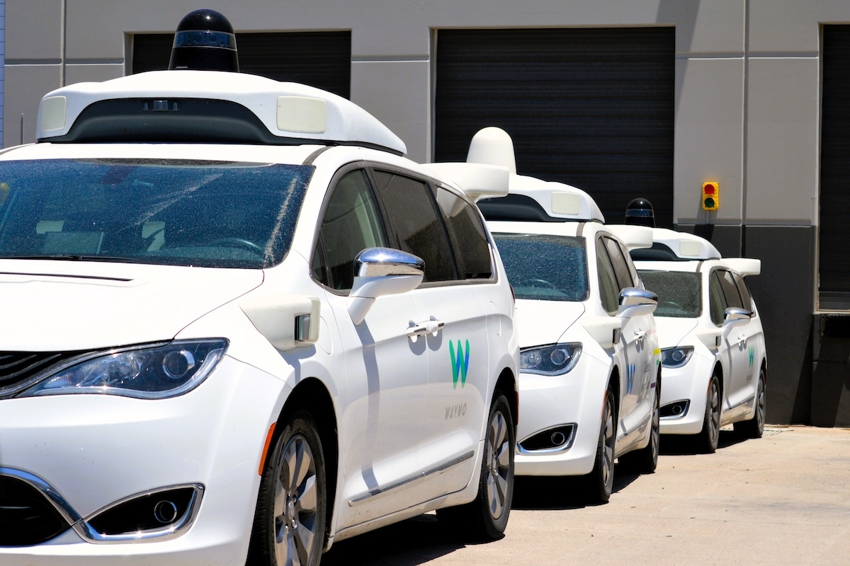 Waymo Autonomes Taxi-Chaos: Anwohner protestieren gegen selbstfahrende Taxis!
