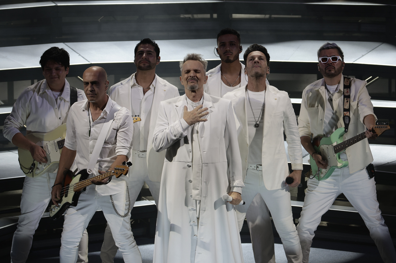 ¡Miguel Bosé Regresa a Torreón con un Espectáculo Inolvidable! Detalles del Concierto que No Te Puedes Perder