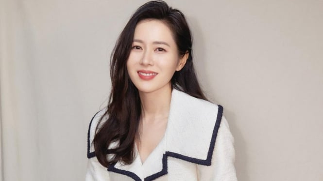 Skandal Politik Korea: Son Ye Jin dan Ribuan Artis Tuntut Pemakzulan Presiden Yoon Suk Yeol