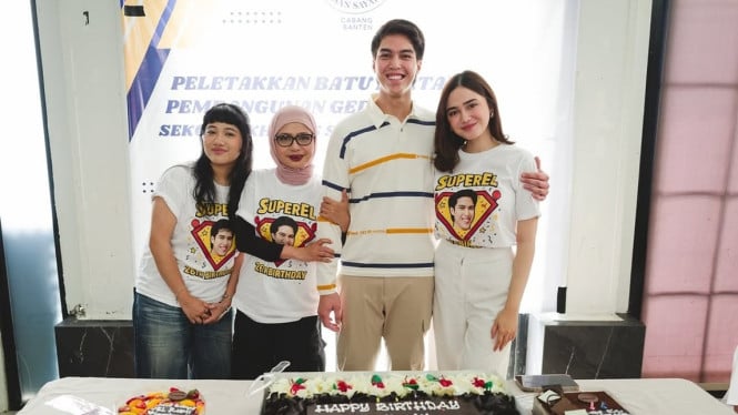 El Rumi Rayakan Ulang Tahun ke-26 dengan Sentuhan Hati: Kunjungi Yayasan Sayap Ibu Bersama Syifa Hadju