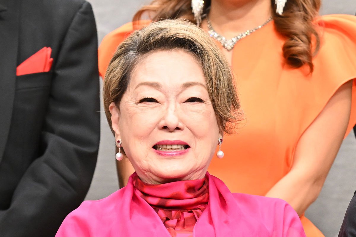 市川由紀乃さんを救った母のような愛情！由紀さおりさんが語る卵巣がんからの奇跡の復活と健康管理の秘訣