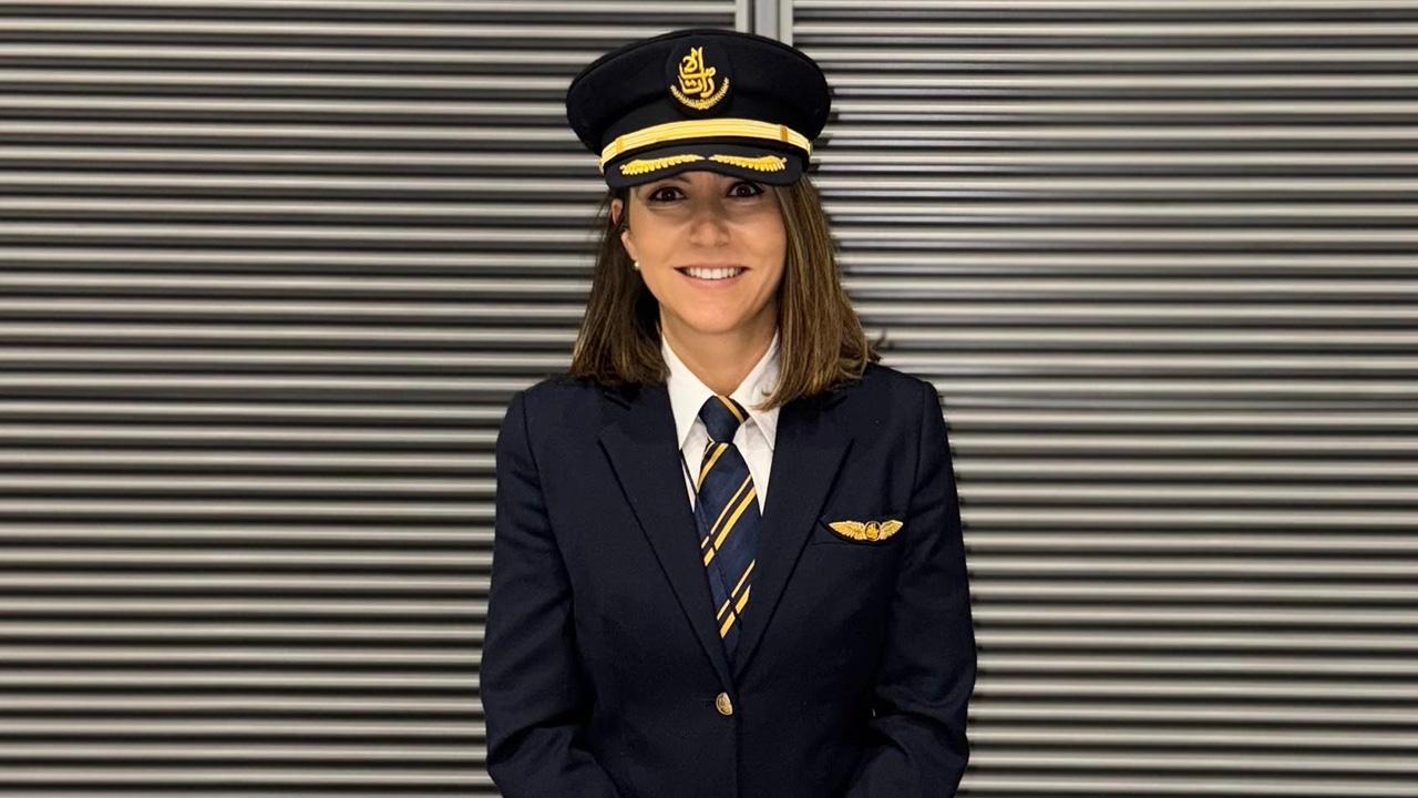Türk Kadın Pilot Gökçe Kübra Yıldırım, Dünyanın En Büyük Yolcu Uçağı Airbus A380'in Kaptan Pilotu Oldu