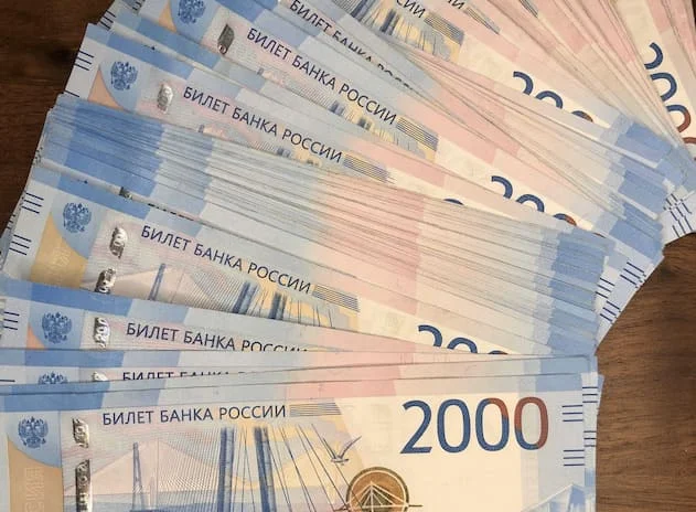 Россияне стали приоритизировать здоровье и путешествия: расходы увеличились на 19%