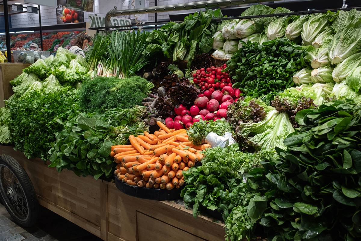Conheça grupo de vegetais que ajuda a desintoxicar o fígado