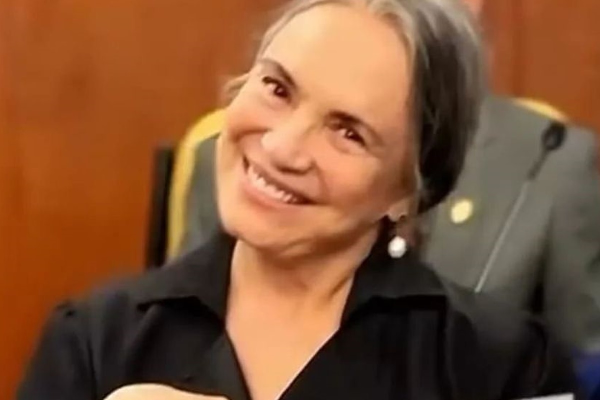 Regina Duarte Detona Novelas: 'Só Voltarei se For Muta!' – Entenda a Polêmica