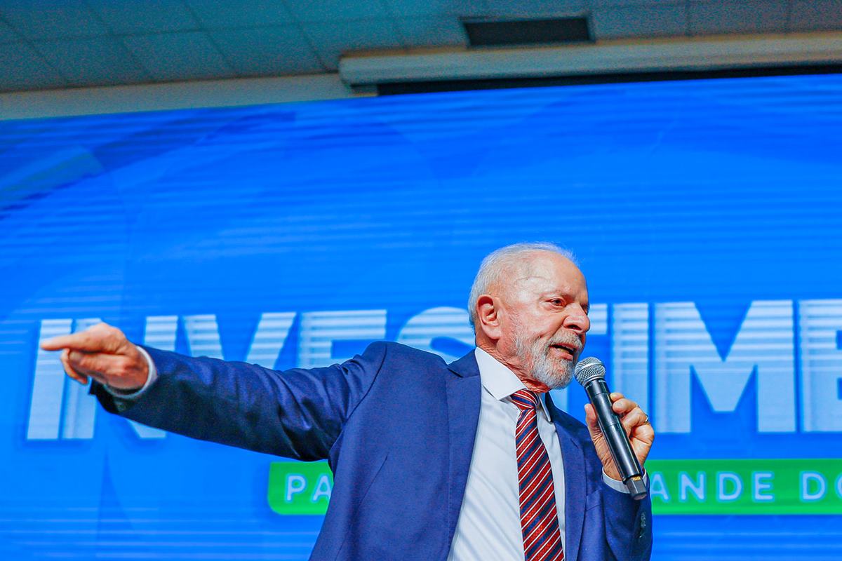 Lula Sanciona Lei: Agente de Saúde com Carro Próprio Receberá Indenização