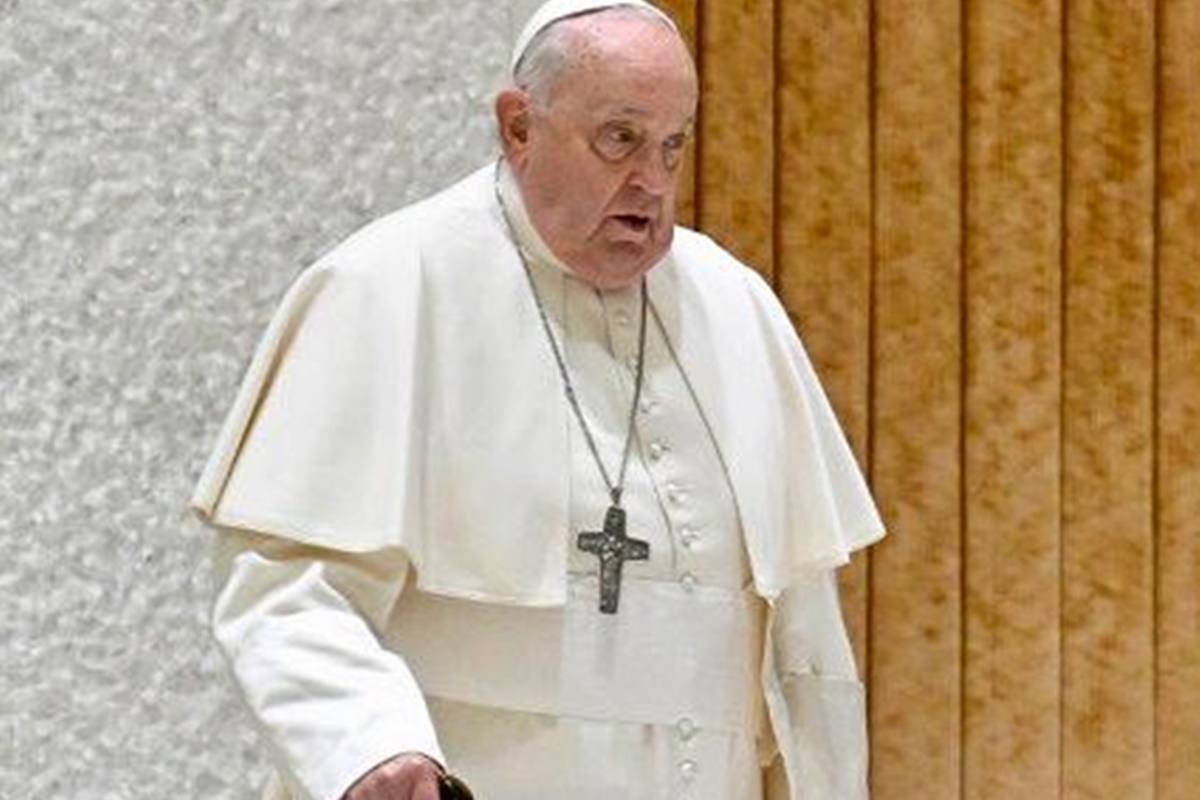 Papa Francisco: Vaticano Anuncia Noite Tranquila Após Atualização de Estado de Saúde