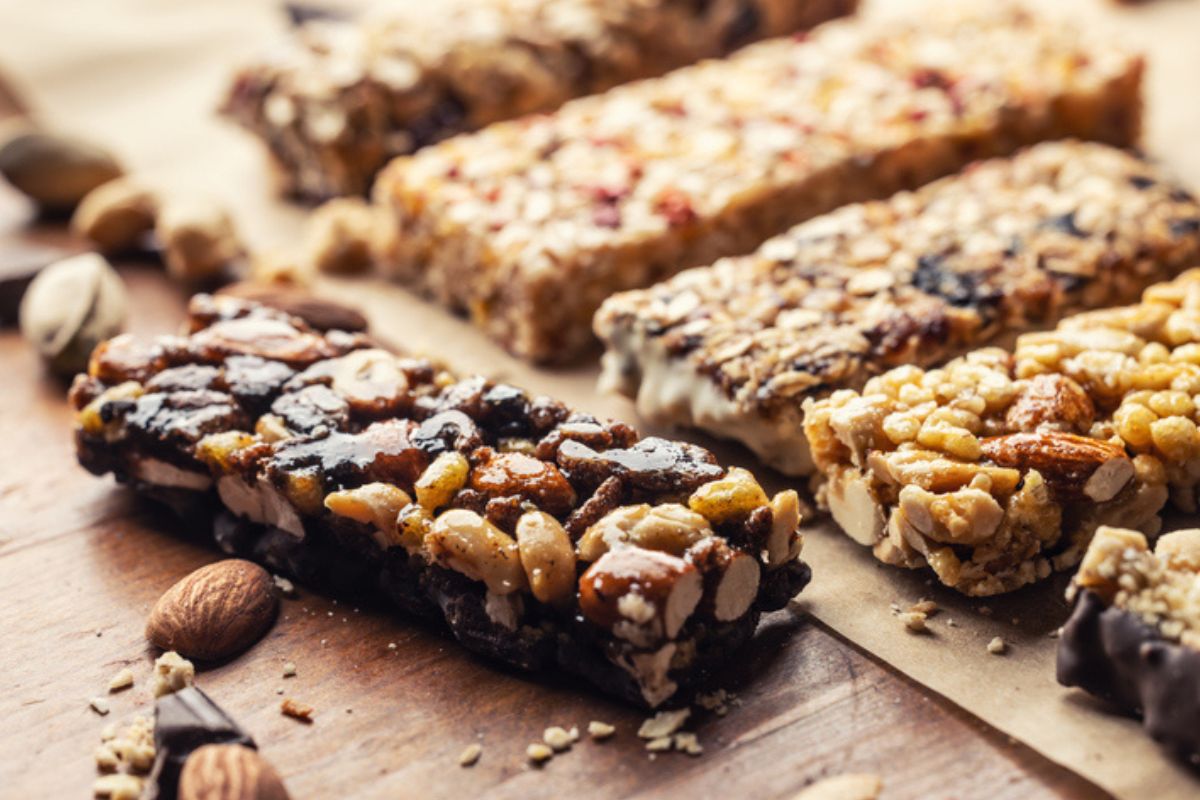 Escolha a Barrinha de Proteína Certa: Dicas para Uma Opção Saudável