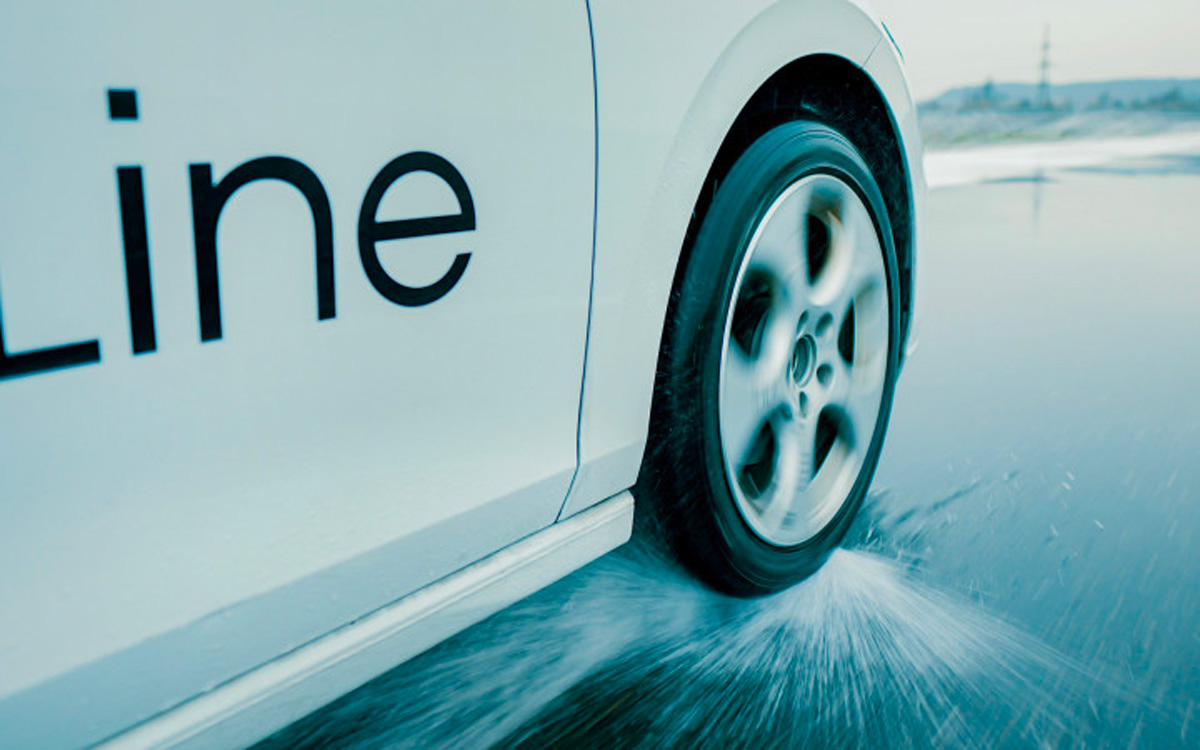 Révolution dans la sécurité routière : les nouveaux pneus connectés de Goodyear pour un freinage automatique d'urgence infaillible