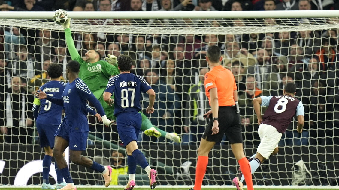 Donnarumma Ritorno al Top: Bats lo Proclama 'Il Miglior Portiere del Mondo' e la Francia lo Accoglie a Braccia Aperte