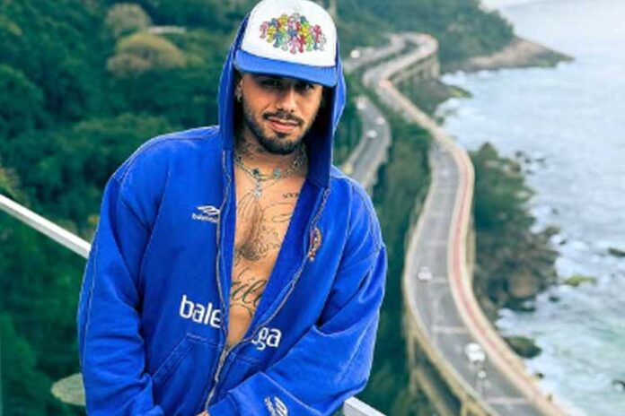 Equipe de Zé Felipe desmente rumores após artista ser visto com cantora sertaneja em Orlando