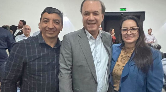Cândido Mota Recebe Investimento Milionário para a Saúde: Prefeito Eraldo José Pereira Garante Recursos em São Paulo