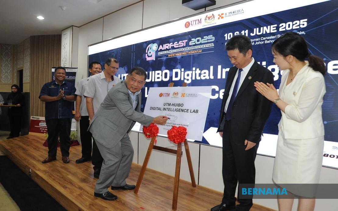 Malaysia Berhasrat Jadi Pusat Inovasi AI Wilayah: Kementerian Digital Luncurkan 3 Inisiatif Utama