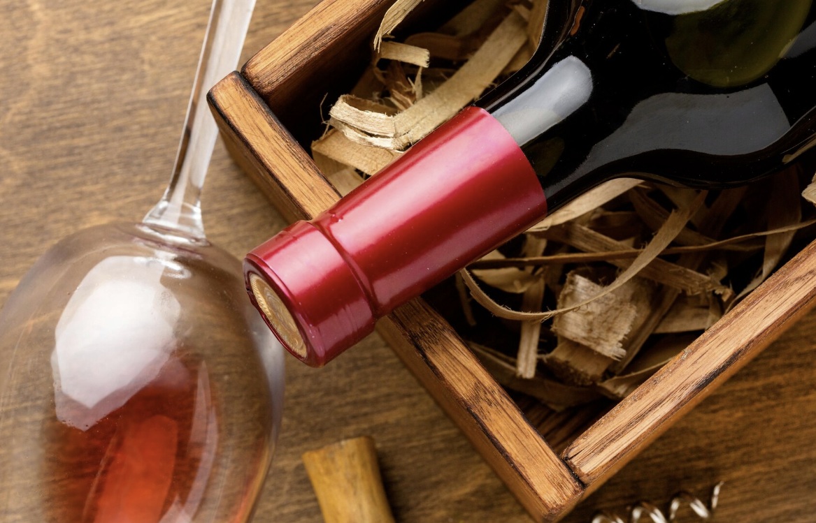 Vini pugliesi, orgoglio italiano: eccellenze tra tradizione e cultura. I vini di Albano Carrisi simbolo del successo enologico salentin
