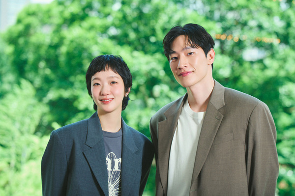 キム・ゴウン＆ノ・サンヒョンが織りなす、都会の愛の物語！映画『ラブ・イン・ザ・ビッグシティ』公開
