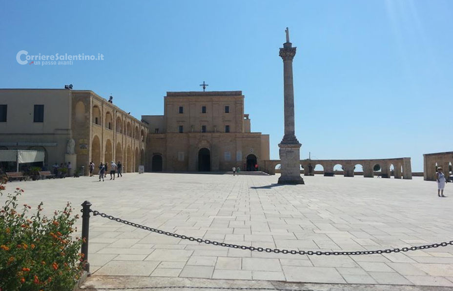 Esplora il Salento: le meraviglie di Leuca e le sue grotte
