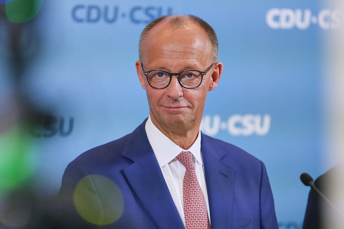Schock für die Öffentlich-Rechtlichen: ARD und ZDF krempeln Programm nach Merz's Kanzlerwahl-Debakel um!