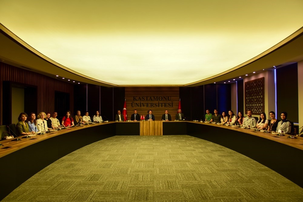15 Farklı Ülkeden Gelen Gençler Kastamonu'da Türkçe'yi Öğrenecek