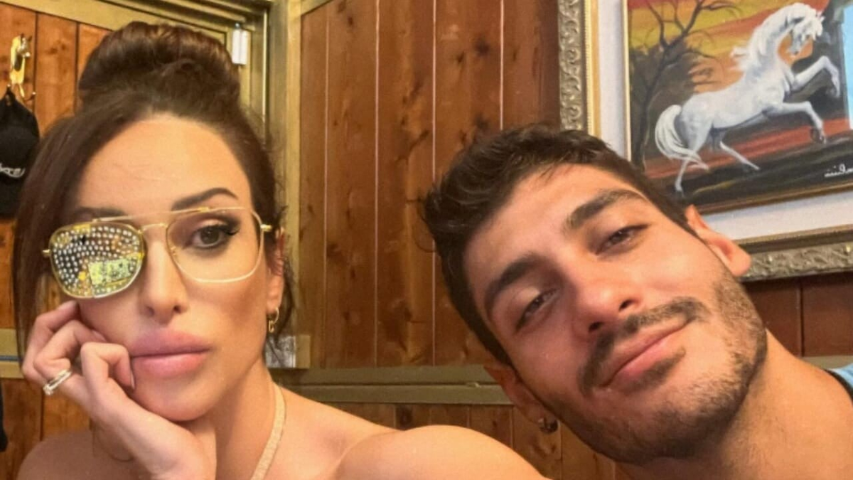 Gessica Notaro sostiene Javier Martinez nel Grande Fratello con sinceri auguri