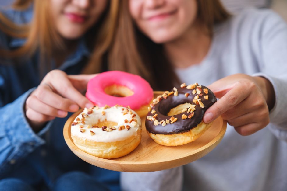 Verborgen Suiker: Dit Eén Gewoonte Onthult Dat Je Te Veel Eet (Volgens Experts)