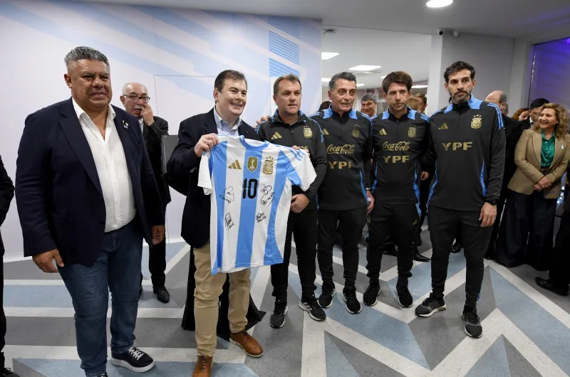 Zamora inaugura un moderno centro deportivo: ¡Un hito para el federalismo y el fútbol argentino!