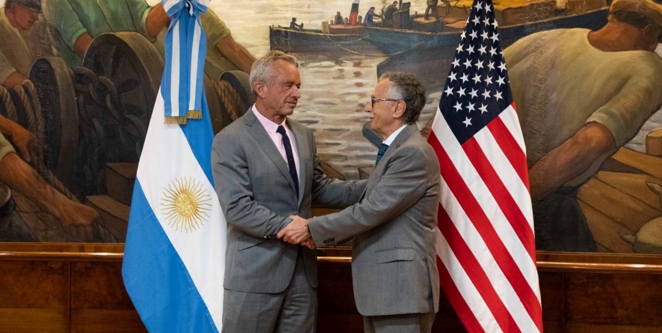 Argentina Rompe con la OMS: Cambios Radicales en Salud Tras Reunión con Robert F. Kennedy Jr.