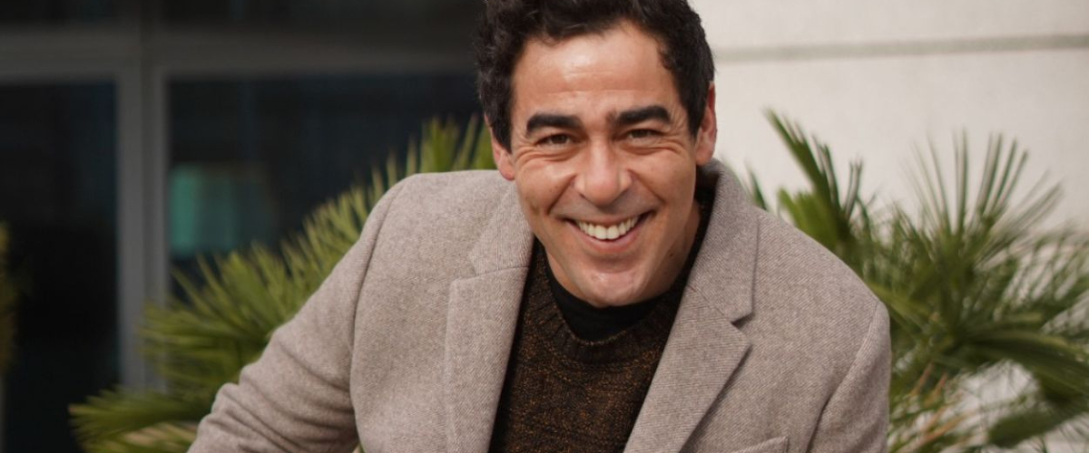 ¡Amor, Risas y Secretos al Despecho! Descubre '¿Algo que Declarar?', el Nuevo Dating Show de RTVE con Pablo Chiapella