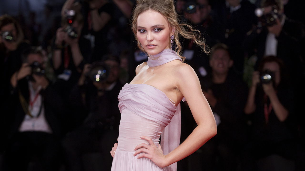 Lily-Rose Depp: Filha de Johnny Depp Revela Segredos Chocantes Sobre Sua Carreira de Atriz!
