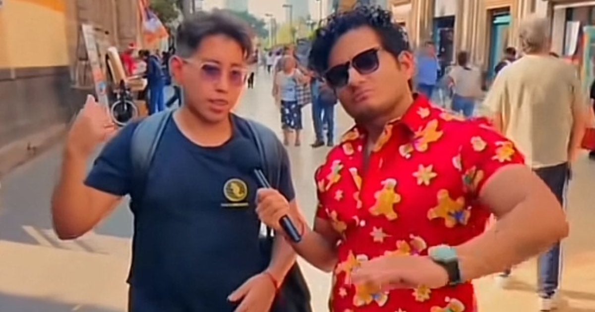 ¡Robo en Plaza de la Tecnología! Joven pierde celular y dinero en un instante