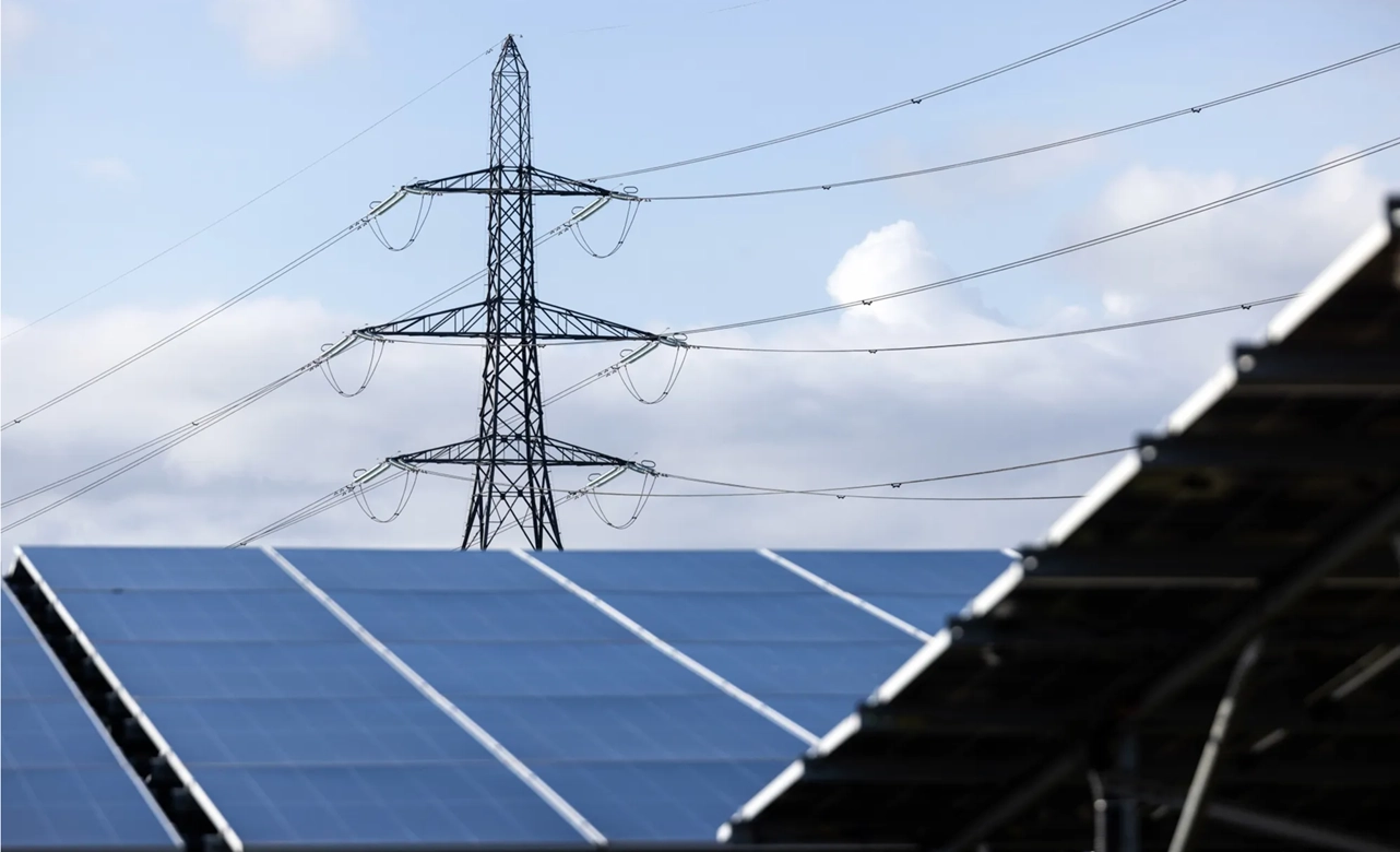 ¿Cómo la energía solar reduce los costos de la electricidad en Europa?