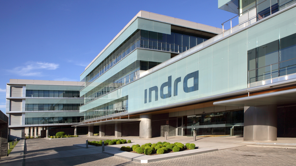 Indra Group busca actualmente más de 2.400 profesionales tecnológicos en toda España, con el negocio de defensa como principal destino