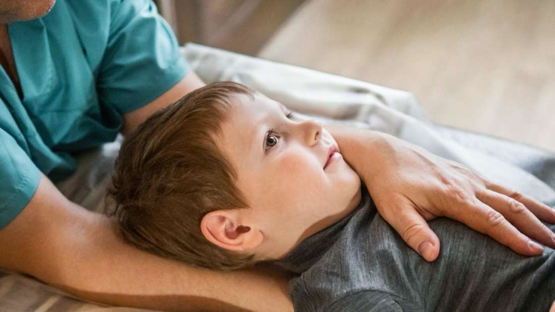 Gesundheit für Kinder und Jugendliche: Wie Osteopathie und Chiropraktik helfen