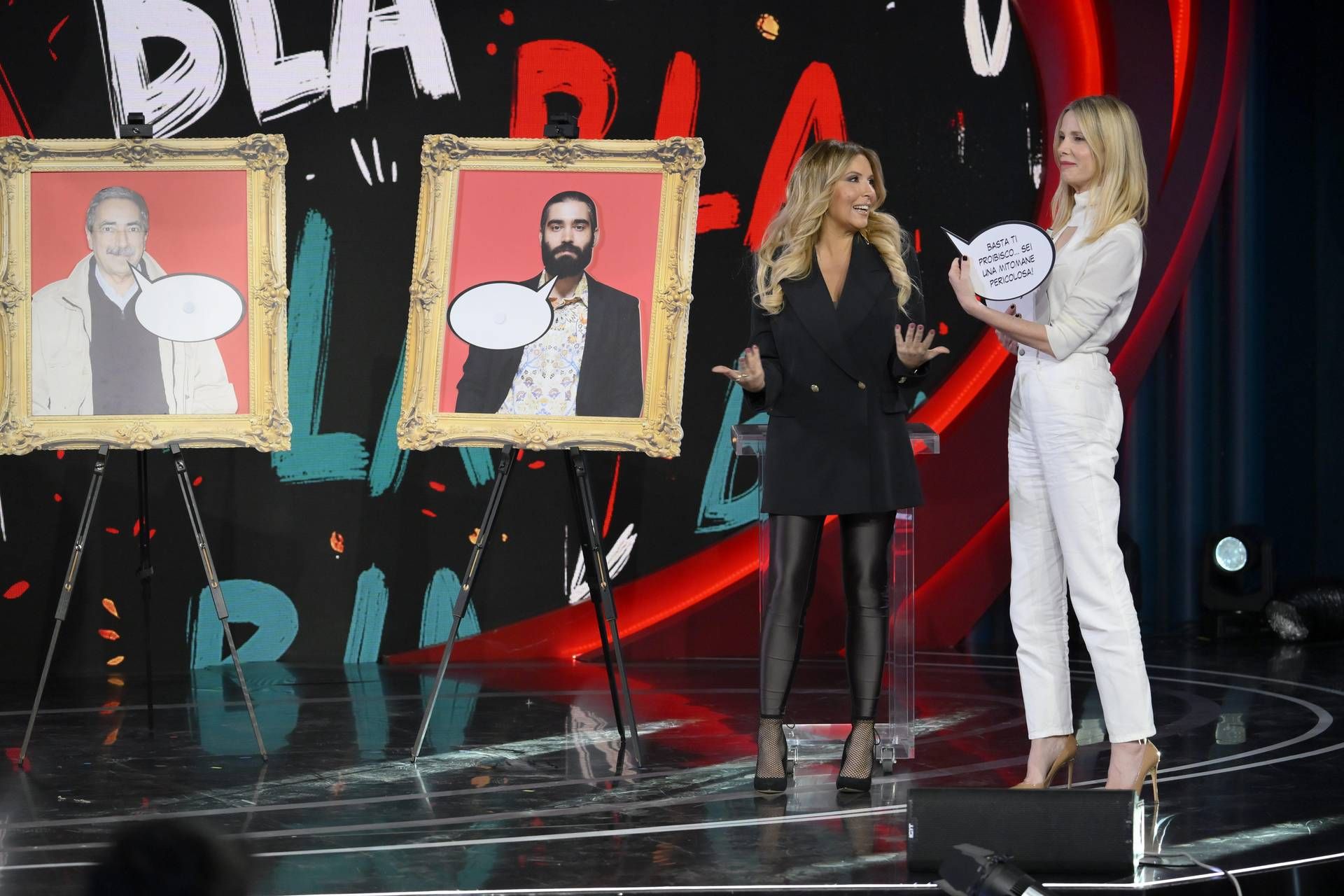 Selvaggia Lucarelli e il suo percorso tra querele, ex e frecciatine nello show di Alessia Marcuzzi