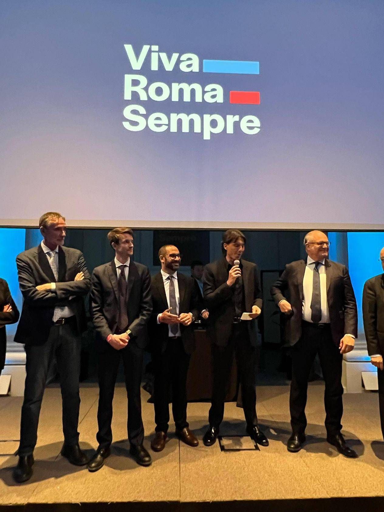 Unione e Progresso: 'Viva Roma Sempre' Unisce Oltre 300 Partecipanti per una Roma Migliore