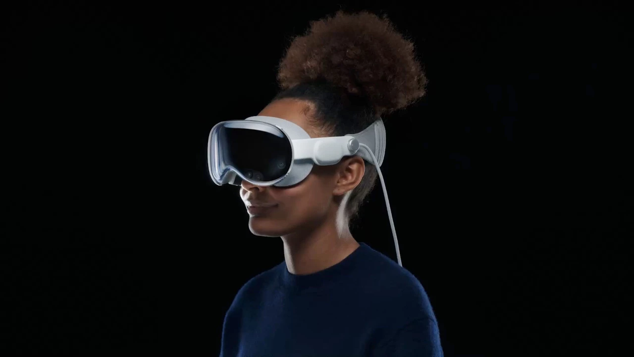 Как технология Apple Vision Pro не оправдала ожиданий: низкий спрос и сокращение производства