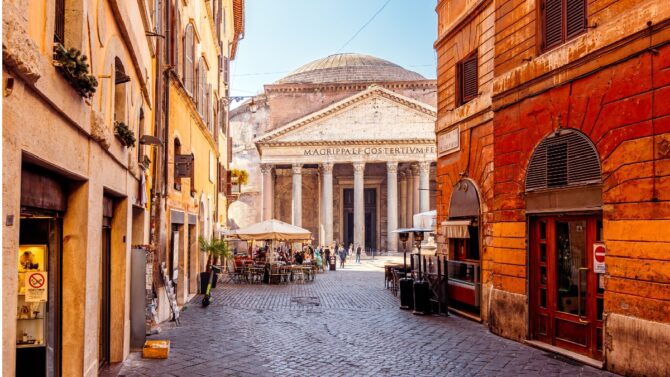 Scopri i 10 Luoghi Segreti di Roma: Arte, Shopping e Cibo Autentico