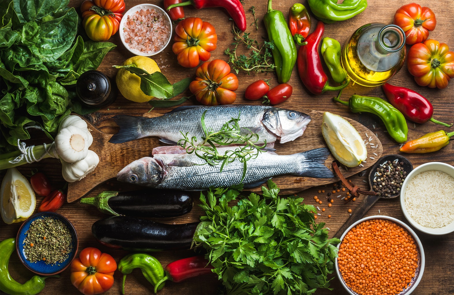 Mediterrane Ernährung: Der Schlüssel zu einem gesunden Gehirn und Schutz vor Altersschäden