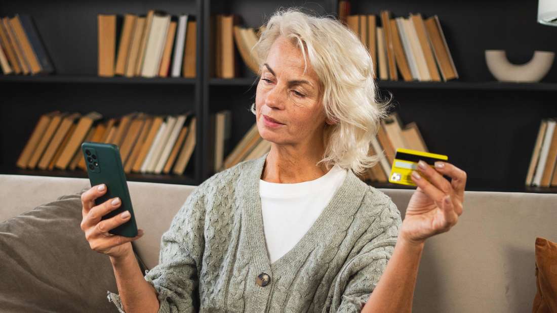 Geld zurückbuchen: So retten Sie Ihr Geld bei fehlerhaften Überweisungen und Abbuchungen – Tipps von Expertin