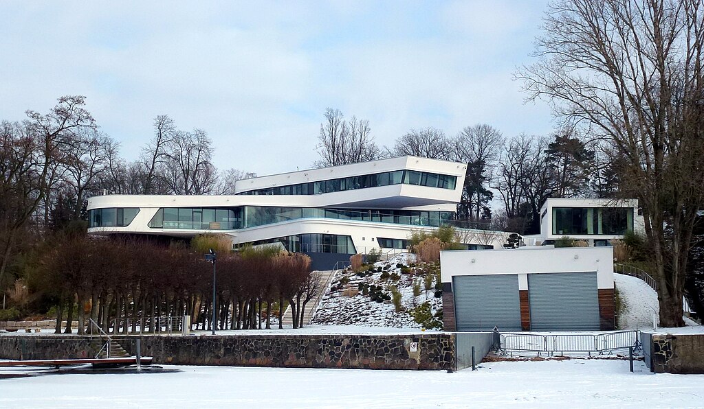 Villa di lusso in vendita a Berlino: la residenza più costosa della Germania a 79 milioni di euro