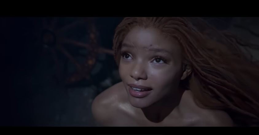 Perché Ariel nera nel film La Sirenetta? Polemiche su Halle Bailey/ Ora su Severus Piton di Harry Potter