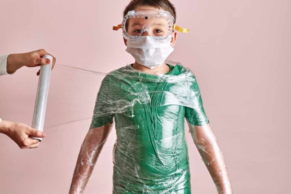 Genitorialità Eccessiva: Come l'Ipercontrollo Genitoriale Danneggia la Salute Mentale dei Bambini