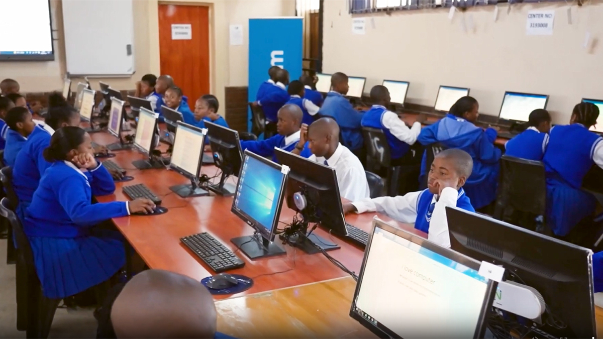 Telkom Foundation hands over new ICT lab
